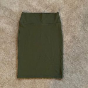 Medium Lularoe Cassie pencil skirt-solid green camo with waffle feel stretch